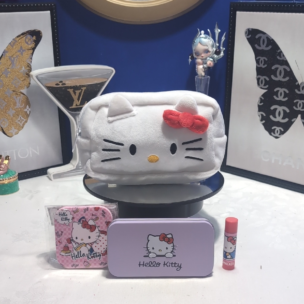 Sanrio Hello Kitty - My Melody Plush Makeup Bag + Bundle 🔥